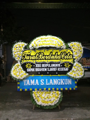 Papan Bunga Duka di Sekeloa